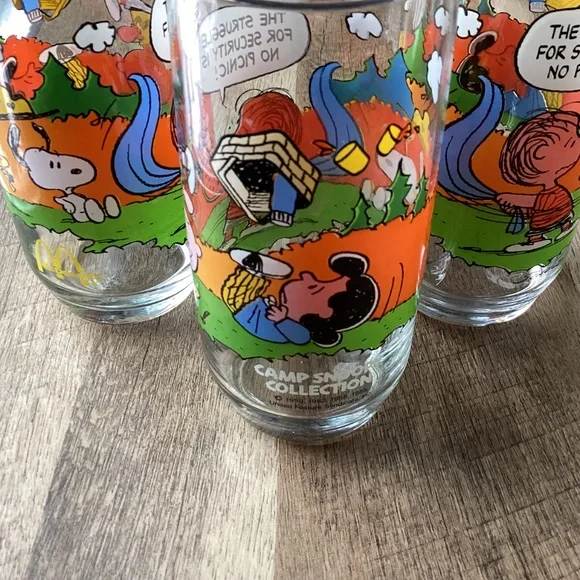 Vintage Charlie Brown Set of 3 Glasses Camp Snoopy Peanuts McDonalds 50s collect - Picture 2 of 10